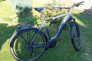 Bicicleta electrica Cube 