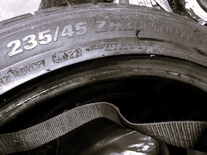 Vand set 4 cauciucuri Kumho 20/ 235 /45 - imagine 2