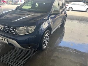 Vând Duster 1,5 diesel automat  - imagine 2