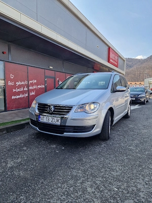 Volkswagen Touran Automată DSG 7 - imagine 5