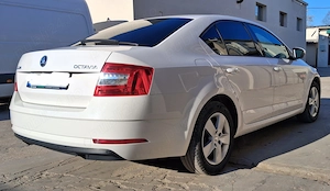 Skoda Octavia  - imagine 3