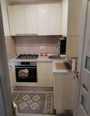 Garsoniera centrala - imagine 4