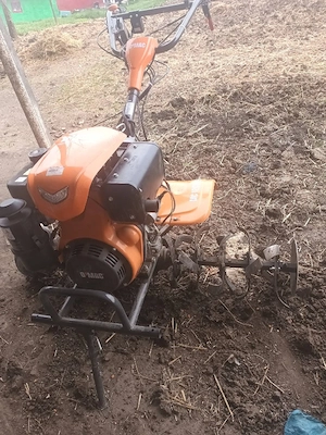 vand motocultor 