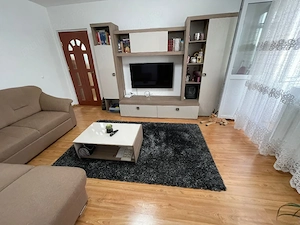 Apartament 2 camere, izolat,centrală, terasă termopan si loc de parcare