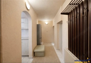 Casa potential:activitati comerciale, birouri, locuire multifamiliala,677 mp teren - imagine 16