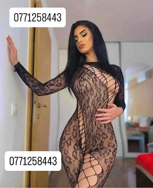 Ioana, pentru prima dată la capitala - imagine 2