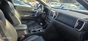 Kia Sportage 1,6 7DCT GT Line 4X4 AWD - imagine 10