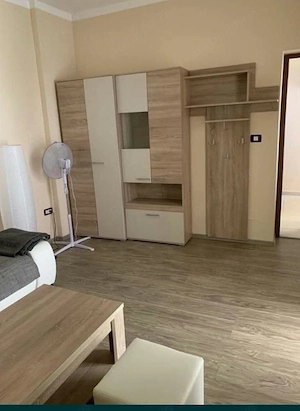 For rent !Chirie 2 cam modern  PIATA UNIRII  - imagine 2