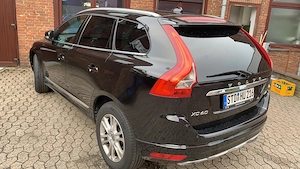 Volvo XC60 2016 - SUV - imagine 9