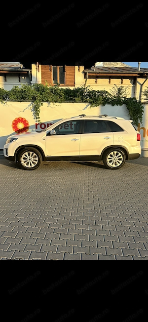 Vând kia sorento Platinum 2013 