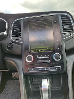 Vând Megan 1,2 TCE Automat 98000KM BOSE - imagine 3