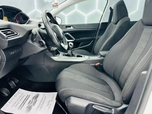 PEUGEOT 308 - imagine 13
