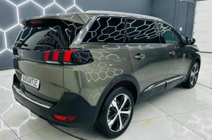 PEUGEOT 5008 - imagine 3