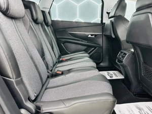 PEUGEOT 5008 - imagine 7