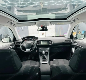 PEUGEOT 308 - imagine 6