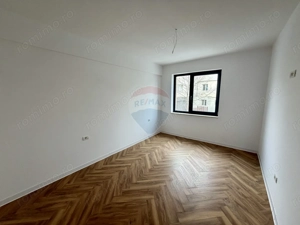 Apartament 3 camere bloc nou zona Finante - imagine 5