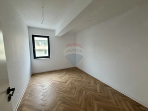 Apartament 3 camere bloc nou zona Finante - imagine 4