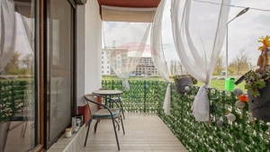 Apartament cu 3 camere de vânzare în zona Tractorul - imagine 13