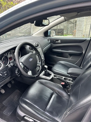 vand ford focus 2010 - imagine 4