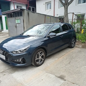 Vand Hyundai i30  fabricație 2022 iulie 1,5 dpi 110cp  