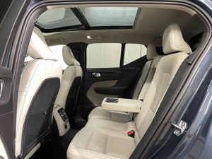 Volvo XC 40 - imagine 12