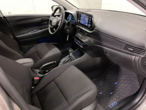 Hyundai i20 - imagine 11