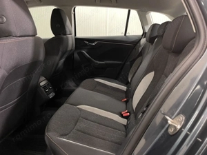 Skoda Scala - imagine 11