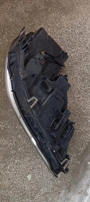 Far stanga Mercedes Benz ML 350 - imagine 4