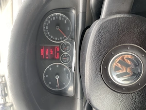 Touran 20000 tdi  - imagine 9