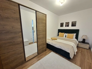 Apartament 2 camerere etaj intermediar renovat complet Milea Sibiu