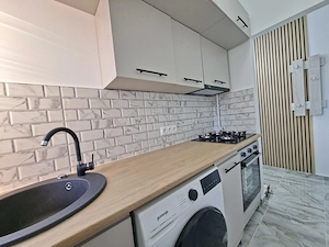 Apartament 2 camerere etaj intermediar renovat complet Milea Sibiu - imagine 6