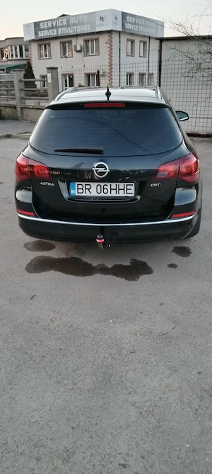Opel Astra J Sports Tourer  - imagine 3