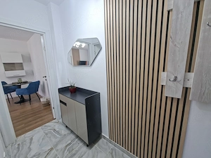 Apartament 2 camerere etaj intermediar renovat complet Milea Sibiu - imagine 8