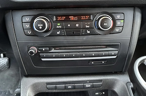 Bmw X1 X Drive 2.0d - imagine 16