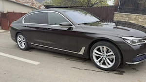 BMW Seria 7 varianta LONG (extra lung) - imagine 3