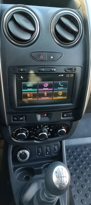 Dacia Duster 4wd diesel, fabricație 04. 2017, Euro 6, fără AdBlue. Dotari unice. Model de expceptie - imagine 5