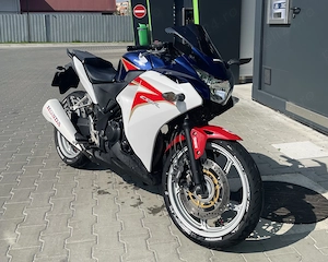 Honda CBR 250R 2011 - ABS - imagine 3