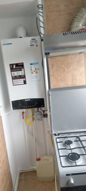 Inchiriez apartament 2 camere zona Pelican - imagine 5