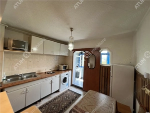 Apartament 2 camere decomandate cu boxa si pivnita zona Vasile Aaron - imagine 7