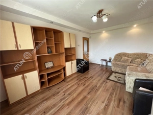 Apartament 2 camere decomandate cu boxa si pivnita zona Vasile Aaron - imagine 3