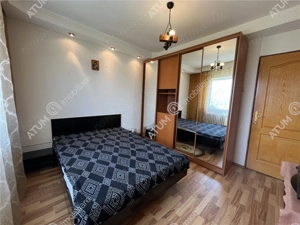 Apartament 2 camere decomandate cu boxa si pivnita zona Vasile Aaron - imagine 4