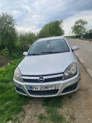 Vând Opel Astra H motor 19  - imagine 2
