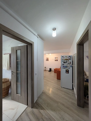 Apartament modern de 2 camere cu 2 parcări incluse   Zona Răzoare Vivo - imagine 11