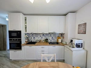 Apartament modern de 2 camere cu 2 parcări incluse   Zona Răzoare Vivo - imagine 4