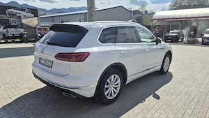 OFERTA! Volkswagen Touareg 3.0 V6 TDI 4Motion DPF Automatik Atmosphere (full dotari!!) - imagine 4