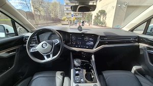 OFERTA! Volkswagen Touareg 3.0 V6 TDI 4Motion DPF Automatik Atmosphere (full dotari!!) - imagine 7