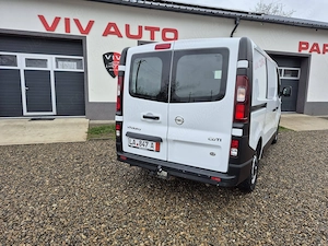 Opel Vivaro Euro 5 - imagine 9