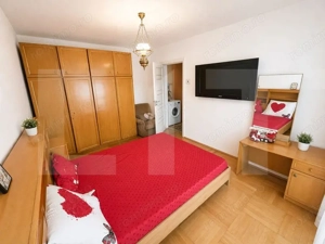 Apartament 3camere, Balcon , etaj 3 , parcare  - imagine 3