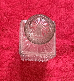decantor cristal sticla groasa grea are dop din sticla are inaltimea totala cu tot cu dop 30,5 cm - imagine 2