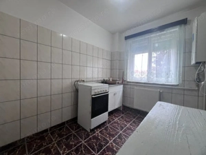 Apartament 2 camere, zona Minerul-Penny - imagine 6